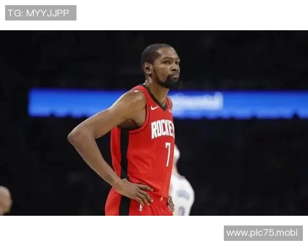 杜兰特依旧无解可此人却4场比赛3场挂零合同又臭又长只能被交易 杜兰特依旧无解可此人却4场比赛3场挂零合同又臭又长只能被交易